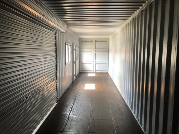 40FT STANDARD CONTAINER WITH SIDE ROLL UP AND MAN DOOR - Image 2